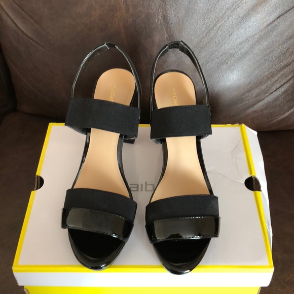 Liz Claiborne Dara Women’s Pumps - Picture 5 of 8